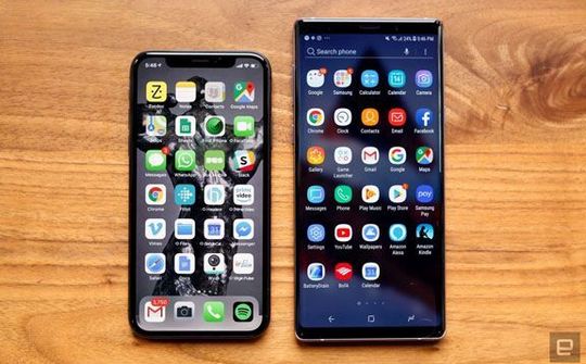 Samsung, Apple lĩnh án phạt vì làm chậm smartphone cũ