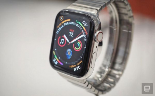 Apple Watch Series 4 dính lỗi khởi động lại không ngừng