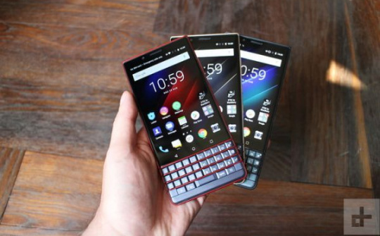 BlackBerry KEY2 LE chính thức có mặt trên Amazon, giá 449 USD
