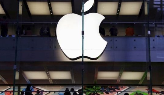 Người dân Trung Quốc chọn mua iPhone cũ trong ngày lễ độc thân