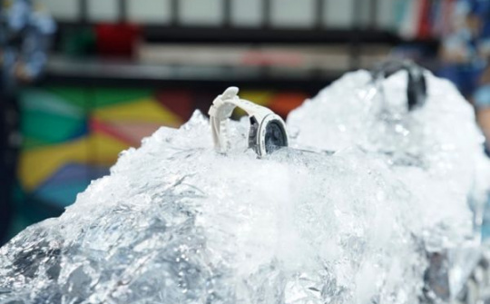 Garmin ra mắt đồng hồ thông minh siêu bền chuẩn quân đội Mỹ