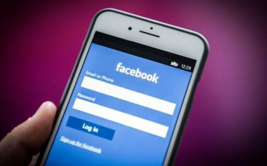 Facebook bị tố bỏ mặc thông tin người dùng cho đối tác