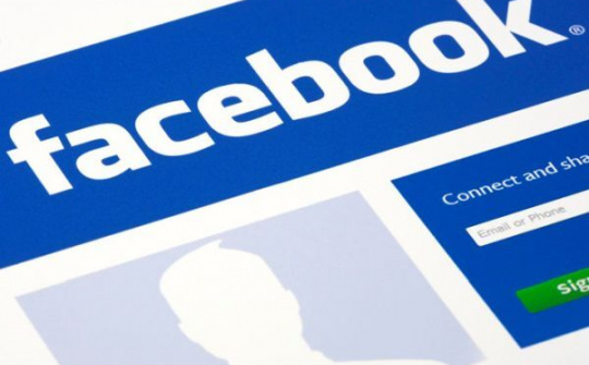 Mỗi ngày Facebook xóa hàng triệu tài khoản giả mạo
