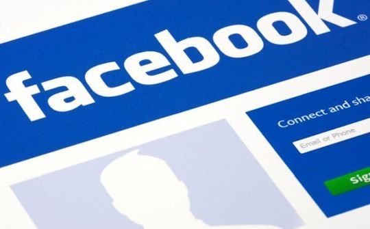 Mỗi ngày Facebook xóa hàng triệu tài khoản giả mạo