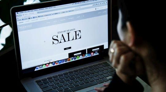 Mỹ: Doanh số bán hàng trực tuyến ngày Black Friday đạt 6.22 tỷ USD