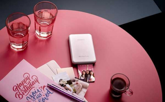 Canon ra mắt máy in ảnh mini với công nghệ in khô không mực