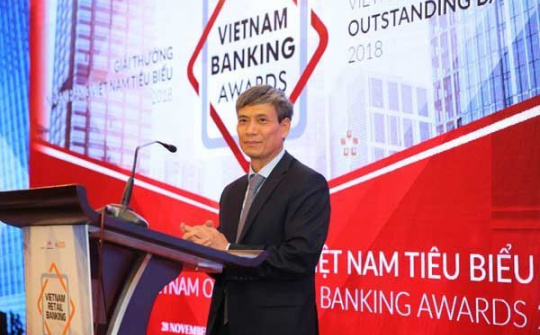 Các ngân hàng đua nhau phát triển mảng bán lẻ và cá biệt hóa sản phẩm