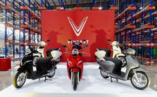 VinFast ra mắt xe máy điện Klara, giá từ 21 triệu đồng