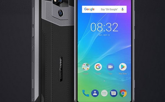 Smartphone đầu tiên trên thế giới có pin "khủng" tới 13.000 mAh