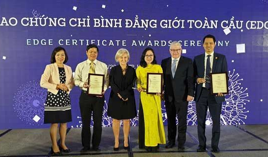 Maritime Bank nhận chứng nhận về bình đẳng giới toàn cầu EDGE