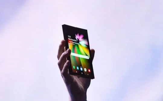 Smartphone màn hình gập sẽ thay đổi cuộc chơi 2019