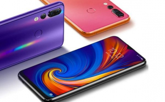 Lenovo Z5s màn hình giọt nước ra mắt, giá từ 202 USD