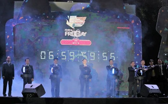 Khai mạc Chương trình Ngày mua sắm trực tuyến - Online Friday 2018