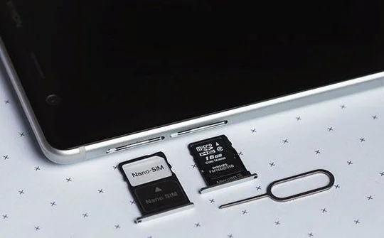 Google tích hợp eSIM vào một loạt smartphone Pixel