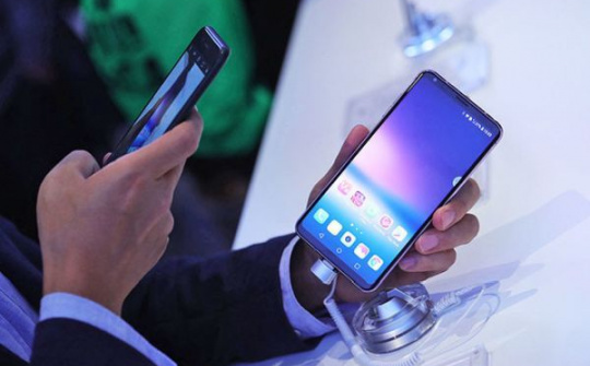 LG V30 sẽ được nâng cấp với camera thông minh