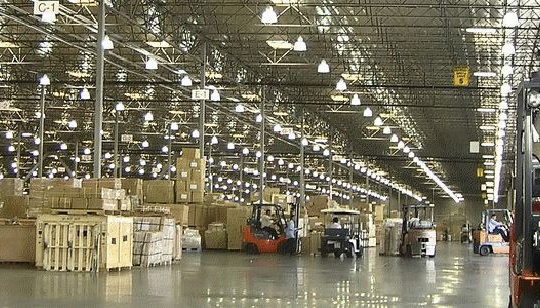 Tiếp cận “bàn đạp” lớn của thị trường mua sắm công nghiệp