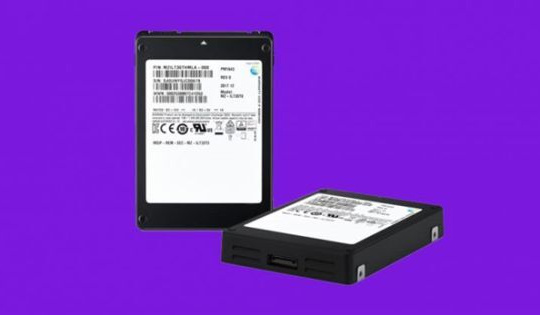 Samsung ra ổ SSD dung lượng 30 TB