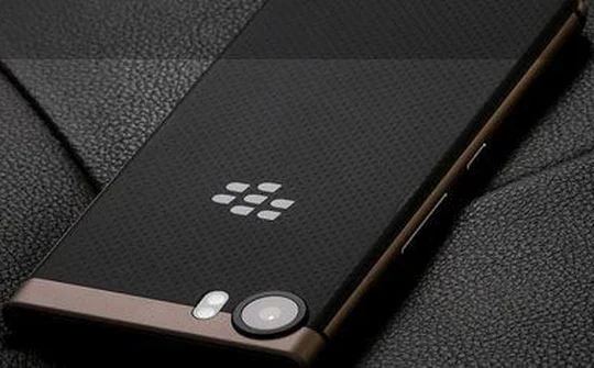BlackBerry chỉ bán 850 ngàn máy trong năm 2017