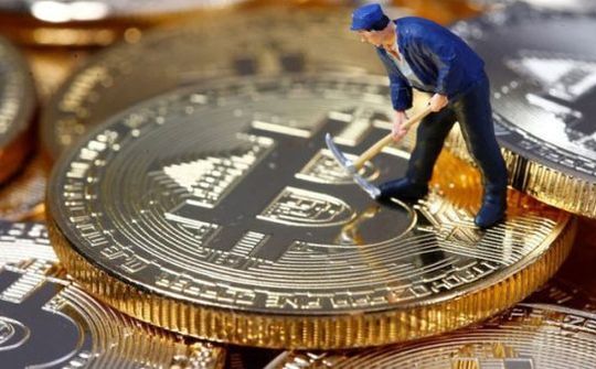 Giá trị vốn hóa trên thị trường tiền ảo sụt giảm 212 tỉ USD