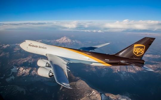 UPS tăng cường năng lực kho vận với 14 chuyên cơ vận tải Boeing mới