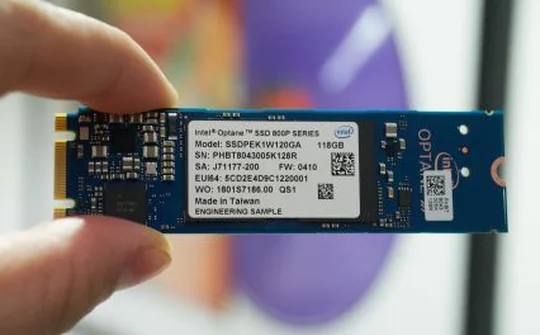Intel ra mắt Ổ cứng SSD Optane 800P với tốc độ siêu nhanh