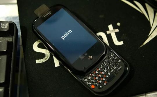 Điện thoại thông minh Palm chuẩn bị được hồi sinh?