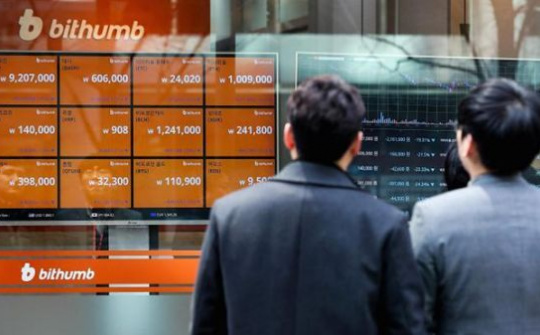 Tổng giá trị thị trường tiền ảo cũng tuột dốc không phanh