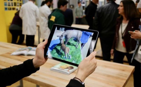 Apple ra mắt máy tính bảng cho học sinh, giá chưa tới 7 triệu đồng