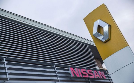 Nissan và Renault có thể sáp nhập thành một?