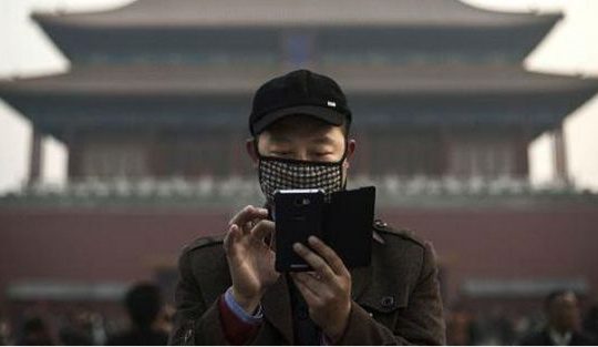 Doanh số bán smartphone tại Trung Quốc giảm kỷ lục