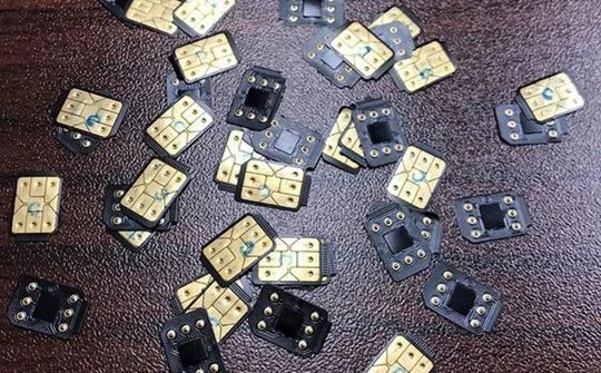 Hàng nghìn mã ICCID bị lộ, cứu rỗi cả thị trường iPhone lock