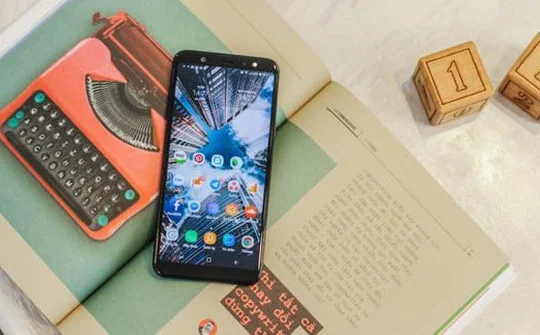 Samsung Galaxy A6+ sở hữu hệ thống camera cực ấn tượng