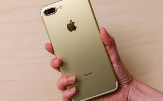 iPhone 7 Plus đang là mẫu smartphone được người dùng Mỹ ưa chuộng nhất
