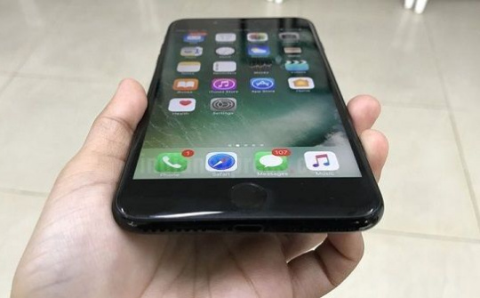 Apple thừa nhận iOS 11.3 đã "triệt" micro trên iPhone 7 và iPhone 7 Plus