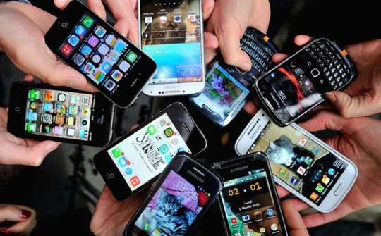 Thị trường smartphone toàn cầu có thể tới 2019 mới tăng trưởng trở lại