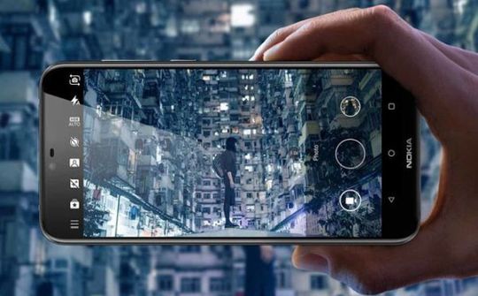 Nokia X6 quốc tế sắp trình làng, giá 6,8 triệu đồng