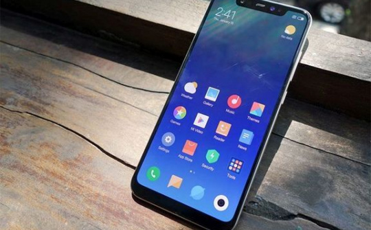 Rò rỉ giá bán bộ ba Xiaomi Mi 8 tại thị trường Việt Nam