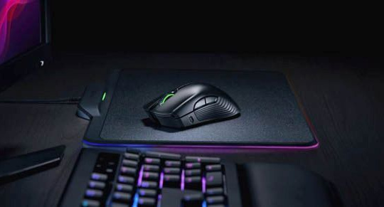 Microsoft đang hợp tác cùng Razer để hỗ trợ chuột và phím cho Xbox