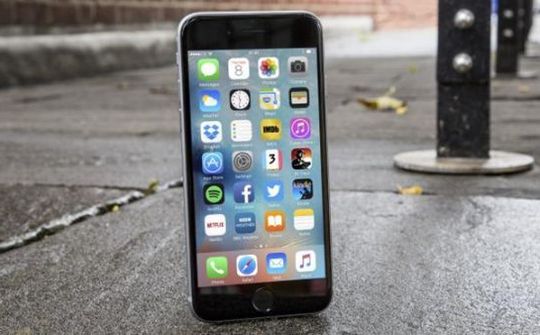 iPhone 6S lock giảm giá mạnh, còn dưới 3 triệu đồng