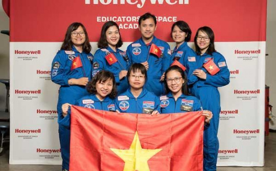 Giáo viên Việt Nam được sang Mỹ học làm "phi hành gia"
