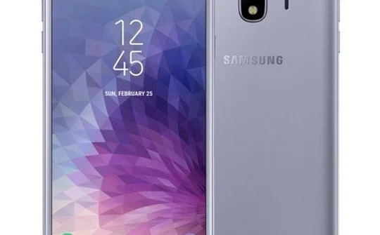 Galaxy J4 tím Lavender lên kệ, giá 3,99 triệu đồng
