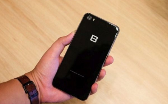 Rò rỉ bản vẽ thiết kế Bphone 3, viền màn hình siêu mỏng