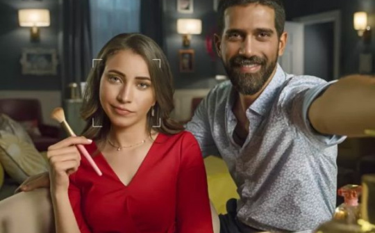 Huawei bị tố dùng ảnh chụp từ DSLR để quảng cáo Nova 3