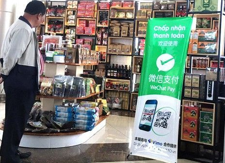 NH Nhà nước cảnh báo về rủi ro cho các cửa hàng Việt thanh toán bằng ví điện tử Trung Quốc