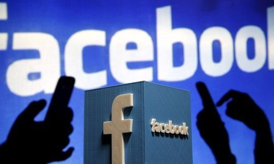 Facebook xóa 652 nhóm và tài khoản chuyên tung tin giả