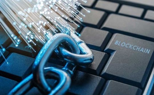 Công nghệ blockchain hết hot?