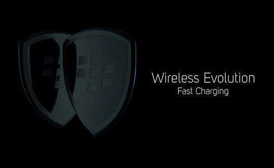 BlackBerry tung quảng cáo bộ sạc không dây mới