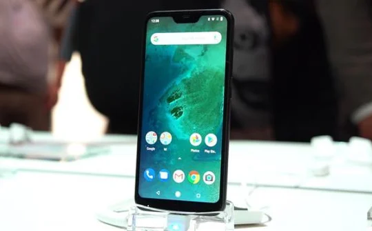 Xiaomi bắt đầu cho đặt mua trước Mi A2 Lite tại Việt Nam