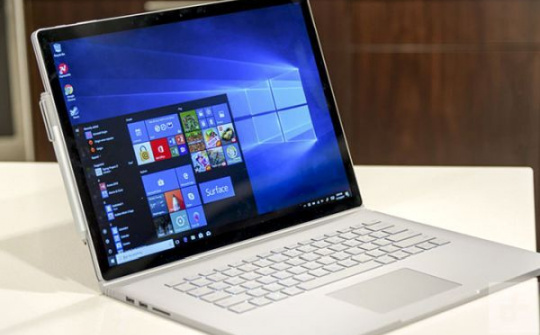 Surface Book 2 giảm giá lên tới 7 triệu đồng