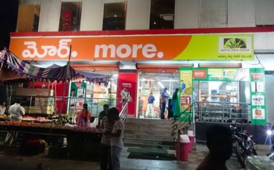 Amazon thâu tóm chuỗi siêu thị Ấn Độ